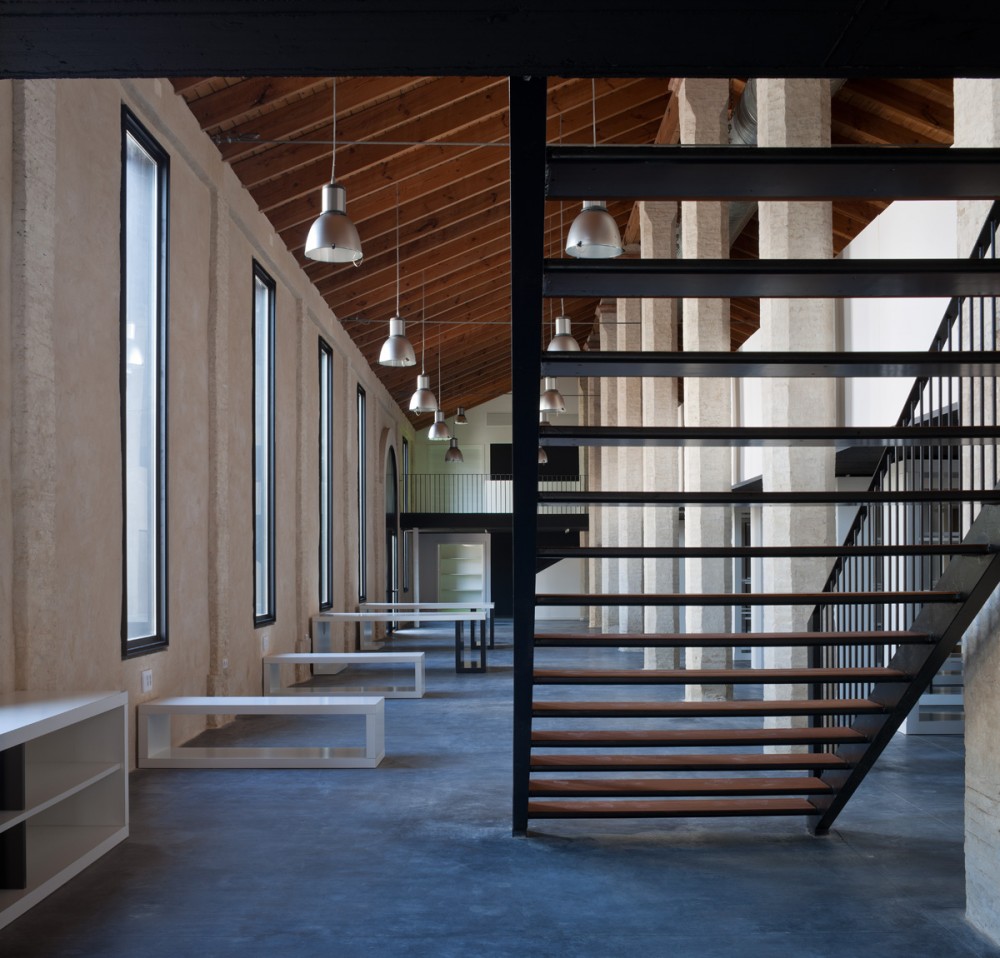 Public Library and Music School / Donaire Arquitectos