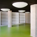 Public Library and Music School / Donaire Arquitectos © Fernando Alda