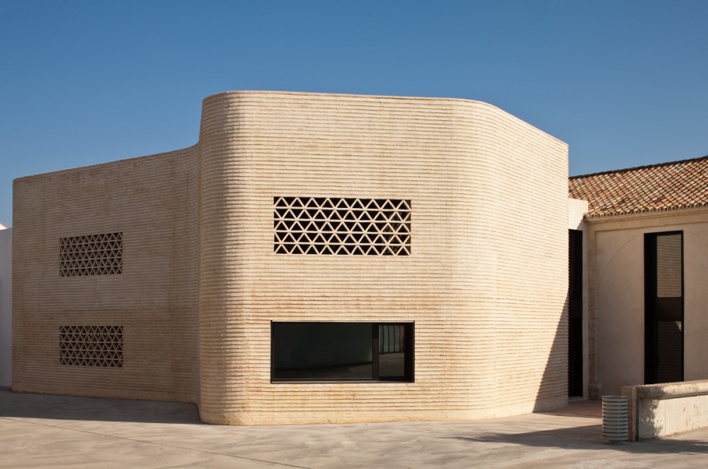 Public Library and Music School / Donaire Arquitectos