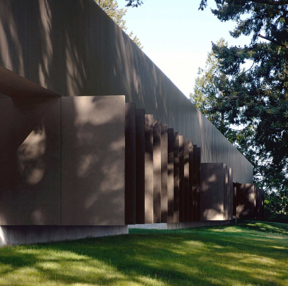 Linear House / Patkau Architects
