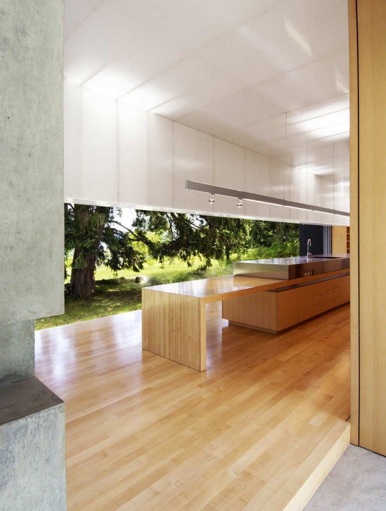Linear House / Patkau Architects