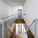 Office and Service Building / Donaire Arquitectos