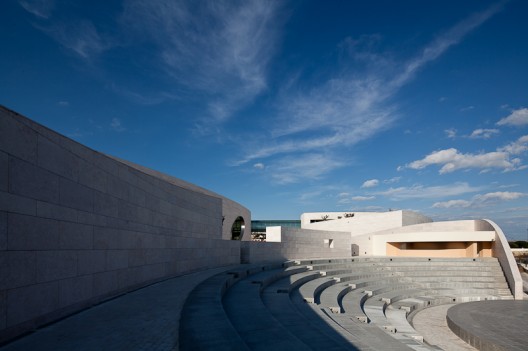 Champalimaud Centre for the Unknown / Charles Correa Associates