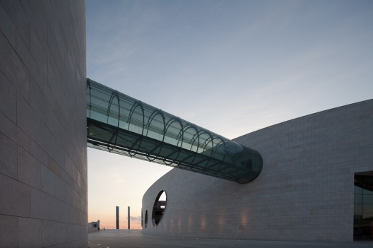 Champalimaud Centre for the Unknown / Charles Correa Associates