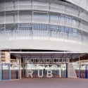 Rubí Market and Town Hall Offices / MiAS Arquitectes Rubí Market and Town Hall Offices / MiAS Arquitectes © Adrià Goula