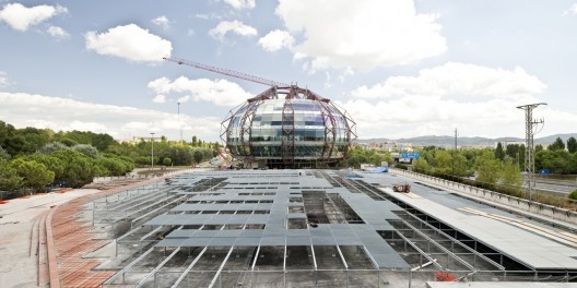 iGuzzini Illuminazione España Headquarters / MiAS Arquitectes