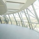 iGuzzini Illuminazione España Headquarters / MiAS Arquitectes