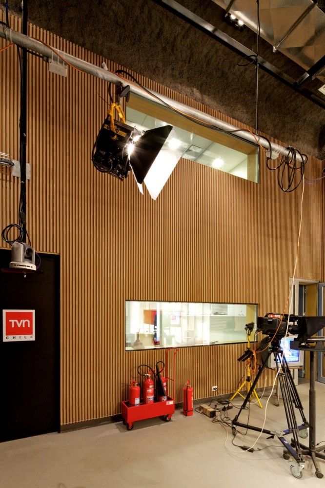 TVN Regional Office / Nicolás Lipthay | L2C