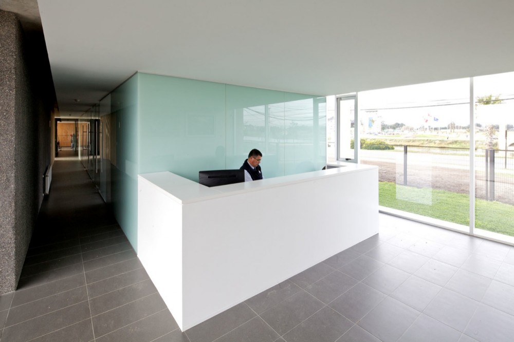 TVN Regional Office / Nicolás Lipthay | L2C