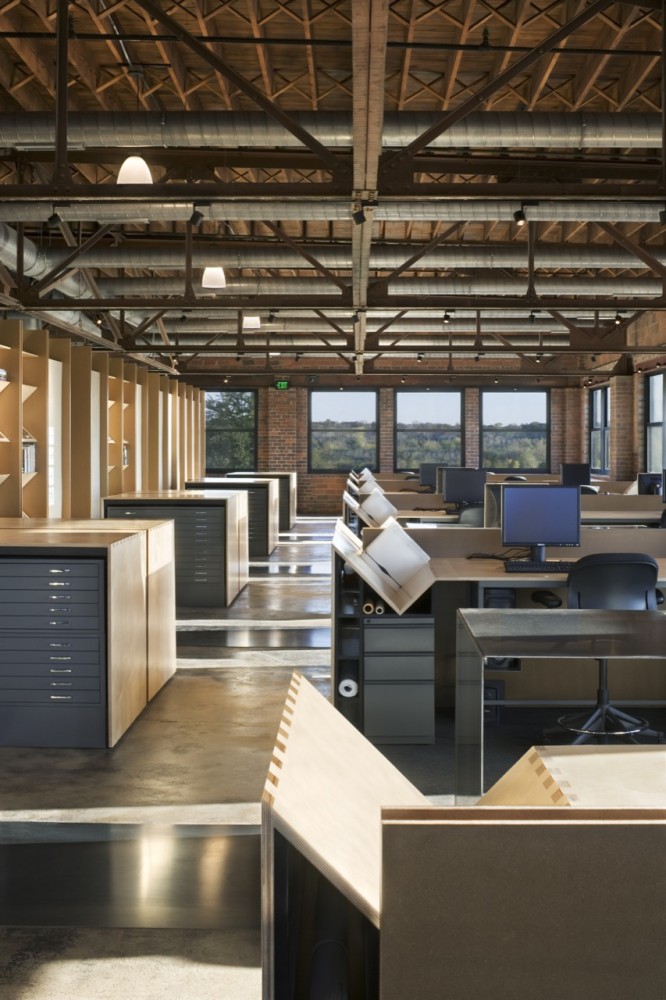substance Studio / substance © Farshid Assassi
