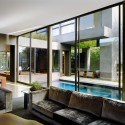 Vienna Way / Marmol Radziner Vienna Way / Marmol Radziner © Joe Fletcher Photography