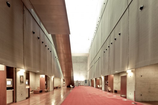Update: National Library of France / Dominique Perrault
