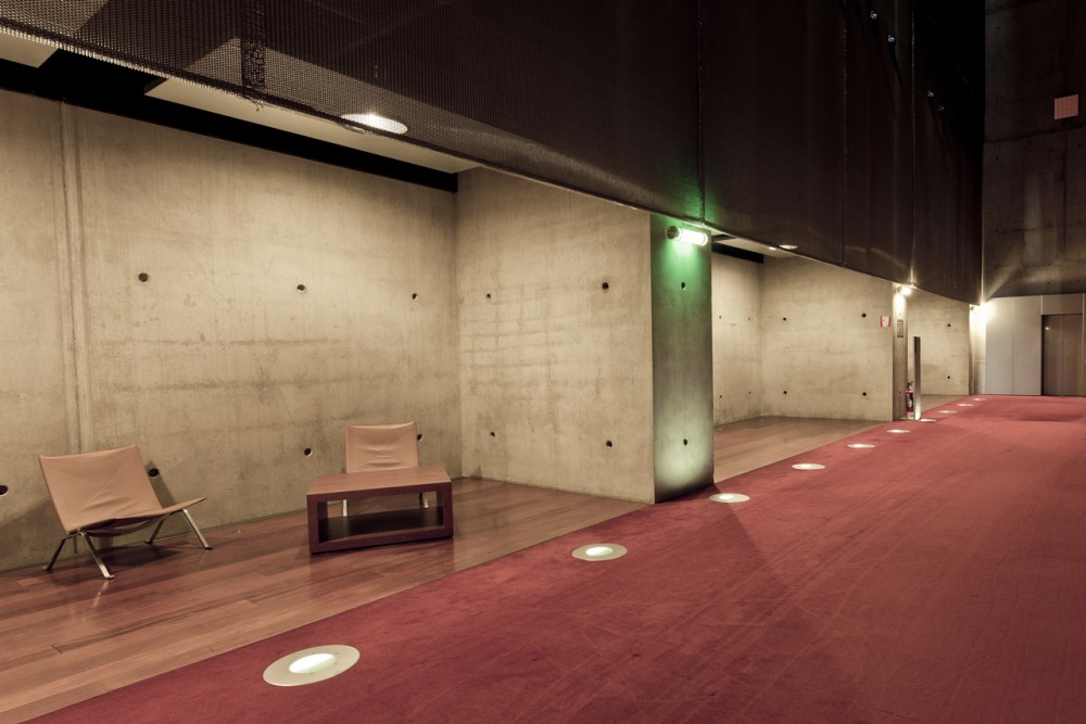 Update: National Library of France / Dominique Perrault