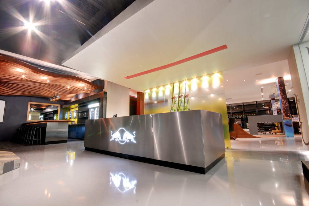 Red Bull’s Cape Town Office / COA