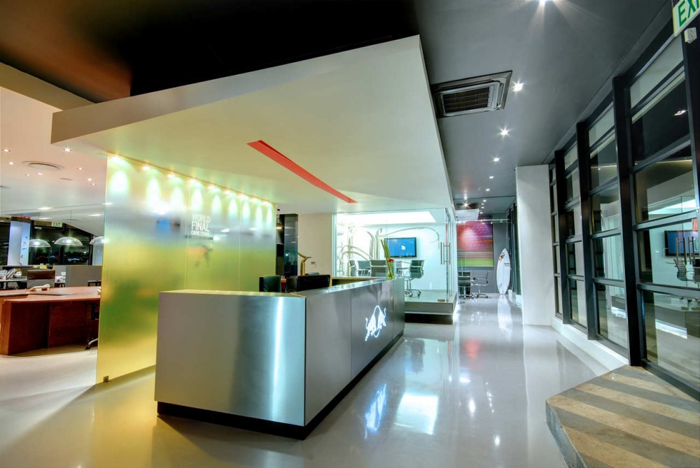 Red Bull’s Cape Town Office / COA