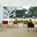 © Sugamo Shinkin Bank / Emmanuelle Moureaux Architecture + Design © Sugamo Shinkin Bank / Emmanuelle Moureaux Architecture + Design © Nacasa & Partners Inc.