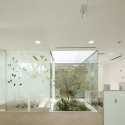 © Sugamo Shinkin Bank / Emmanuelle Moureaux Architecture + Design © Sugamo Shinkin Bank / Emmanuelle Moureaux Architecture + Design © Nacasa & Partners Inc.