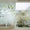 © Sugamo Shinkin Bank / Emmanuelle Moureaux Architecture + Design © Sugamo Shinkin Bank / Emmanuelle Moureaux Architecture + Design © Nacasa & Partners Inc.