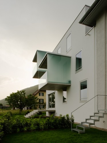 Pieterlen Appartment Building / bauzeit architekten