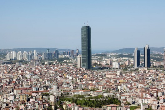 Istanbul Sapphire / Tabanlioglu Architects