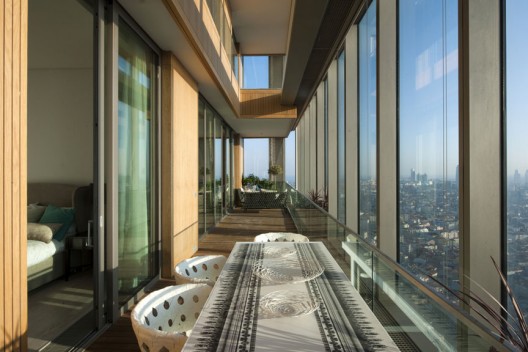 Istanbul Sapphire / Tabanlioglu Architects