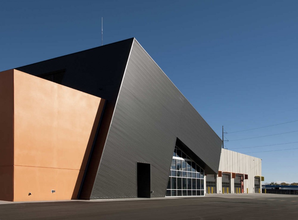 Denver Central Platte Campus / RNL Design