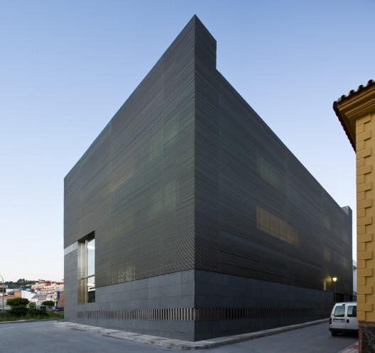 Coín Courts / Donaire Arquitectos