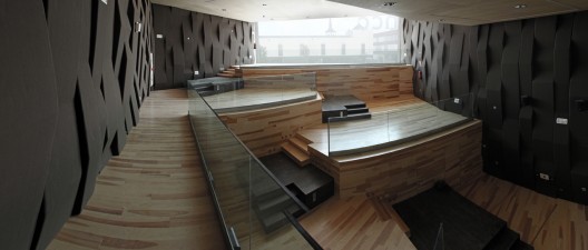 New Cultural Centre / FÜNDC