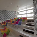 New Cultural Centre / FÜNDC