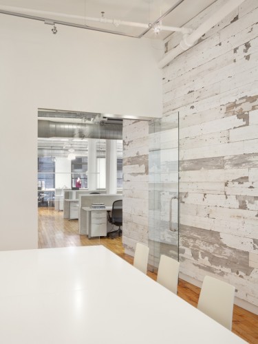 EDUN Americas, Inc. Showroom & Offices / Spacesmith