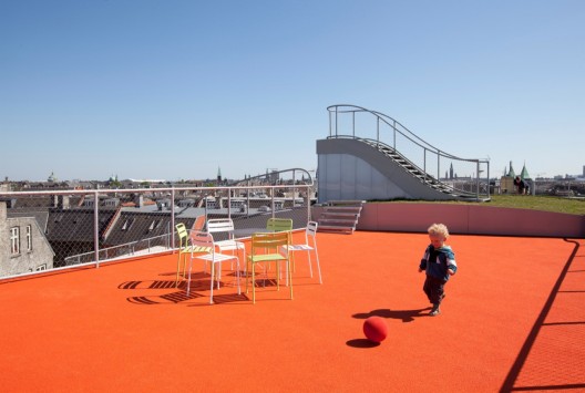 Penthouses and Rooftop terrace / JDS Architects