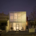 Perforated House / Kavellaris Urban Design Perforated House / Kavellaris Urban Design © Kavellaris Urban Design