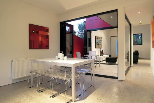 Jones House / Kavellaris Urban Design
