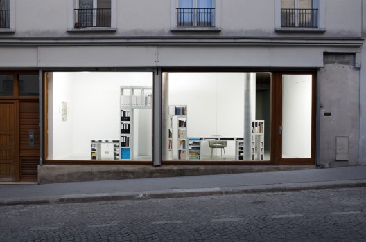 Grandi Bianchi / Bernard Dubois + La Ville Rayée