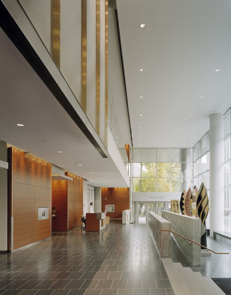 180 Queen West / KPMB Architects with Stone McQuire Vogt Architects
