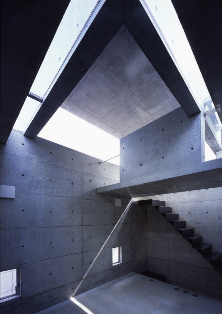 Magritte’s / Atelier Tekuto