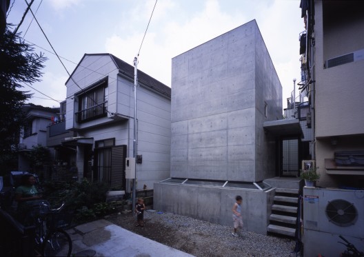 Magritte’s / Atelier TEKUTO