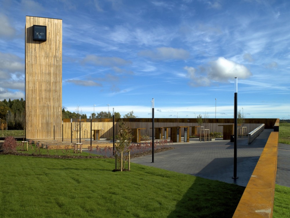 Solberg Tower & Rest Area / Saunders Architecture