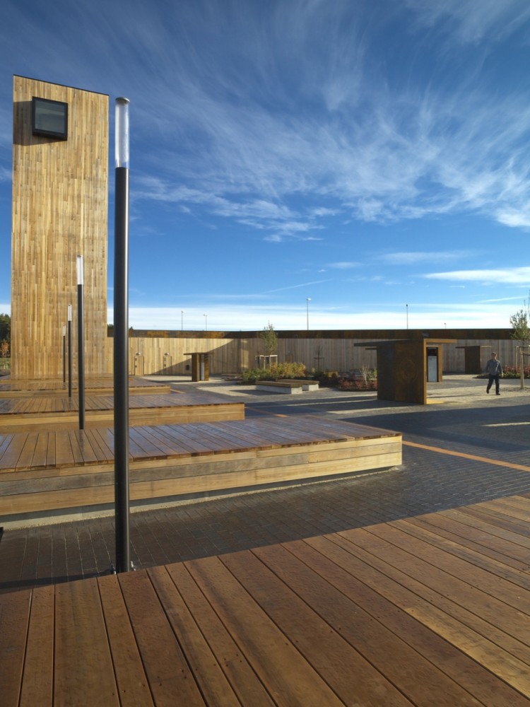 Solberg Tower & Rest Area / Saunders Architecture