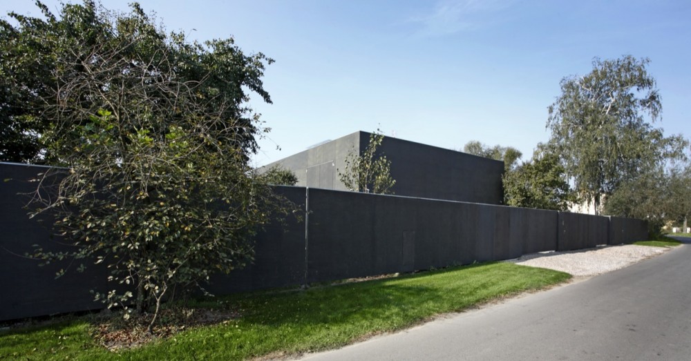 Safe House / KWK Promes