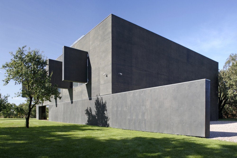 Safe House / KWK Promes
