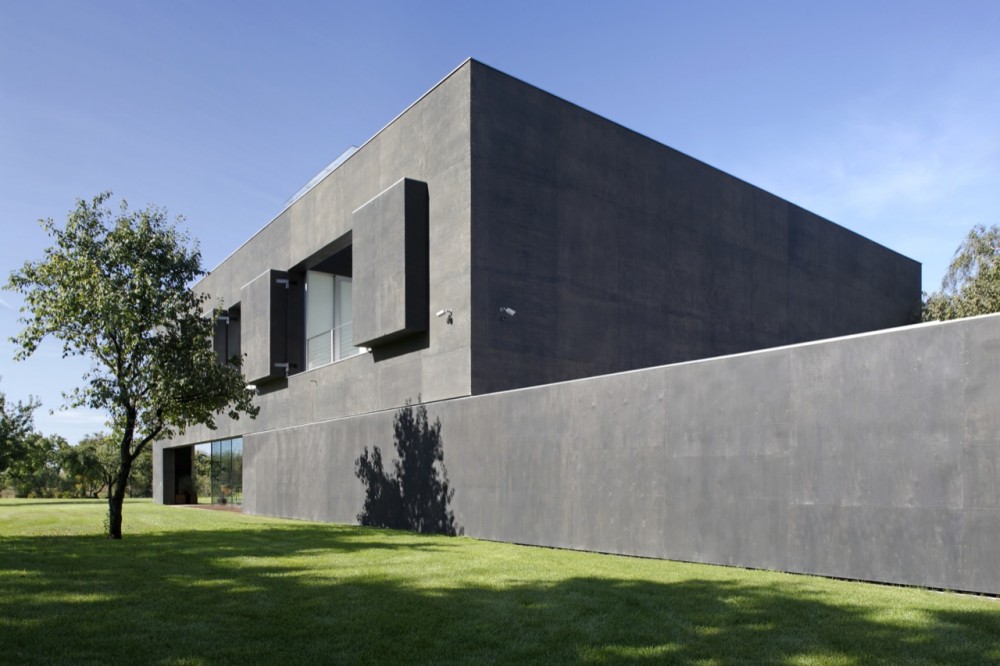 Safe House / KWK Promes