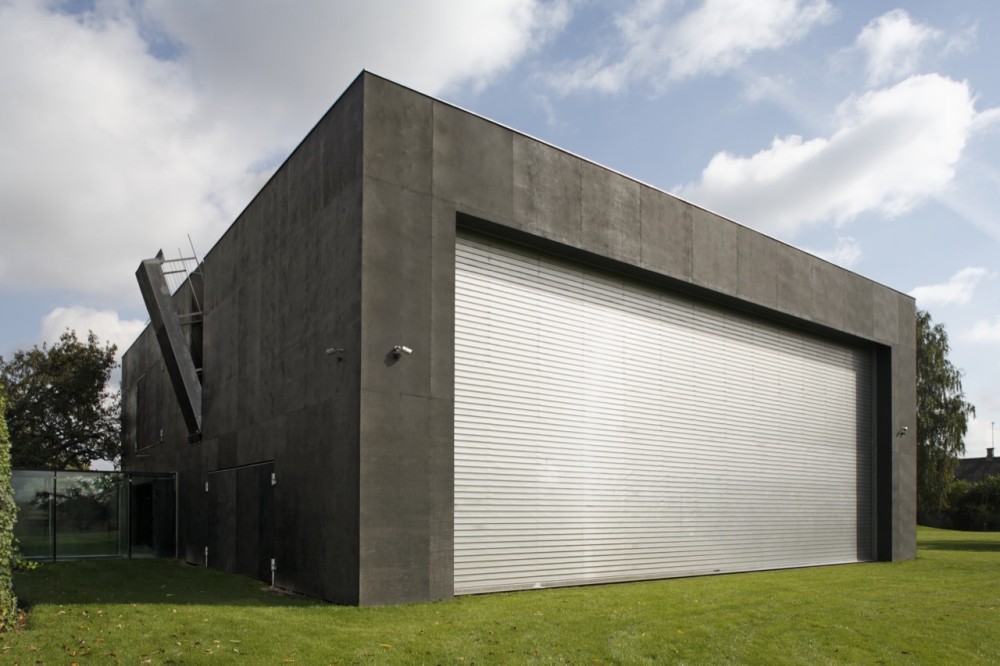 Safe House / KWK Promes