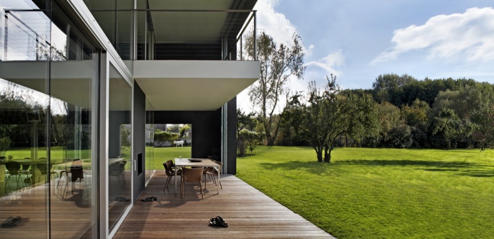 Safe House / KWK Promes