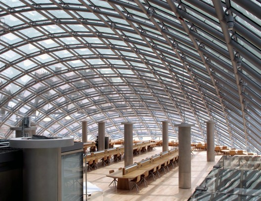 Joe and Rika Mansueto Library / Murphy Jahn