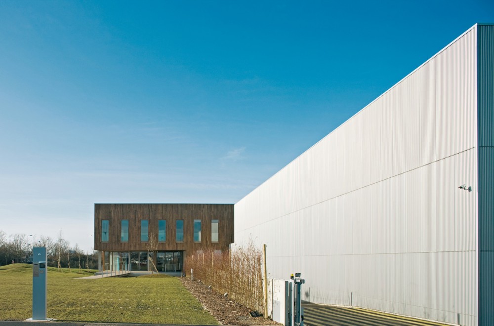 Seine-Amont Site Management Offices /  aasb_agence d’architecture suzelbrout