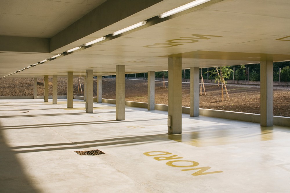 Seine-Amont Site Management Offices /  aasb_agence d’architecture suzelbrout