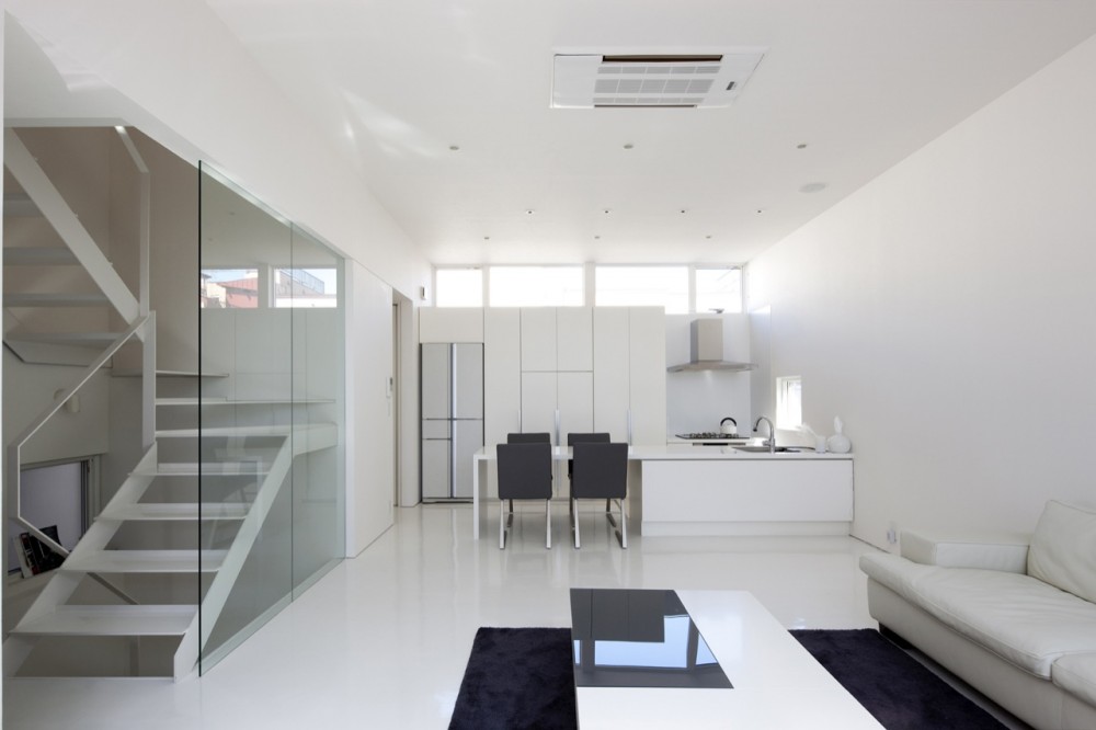 Louver House / Code Architectural Design