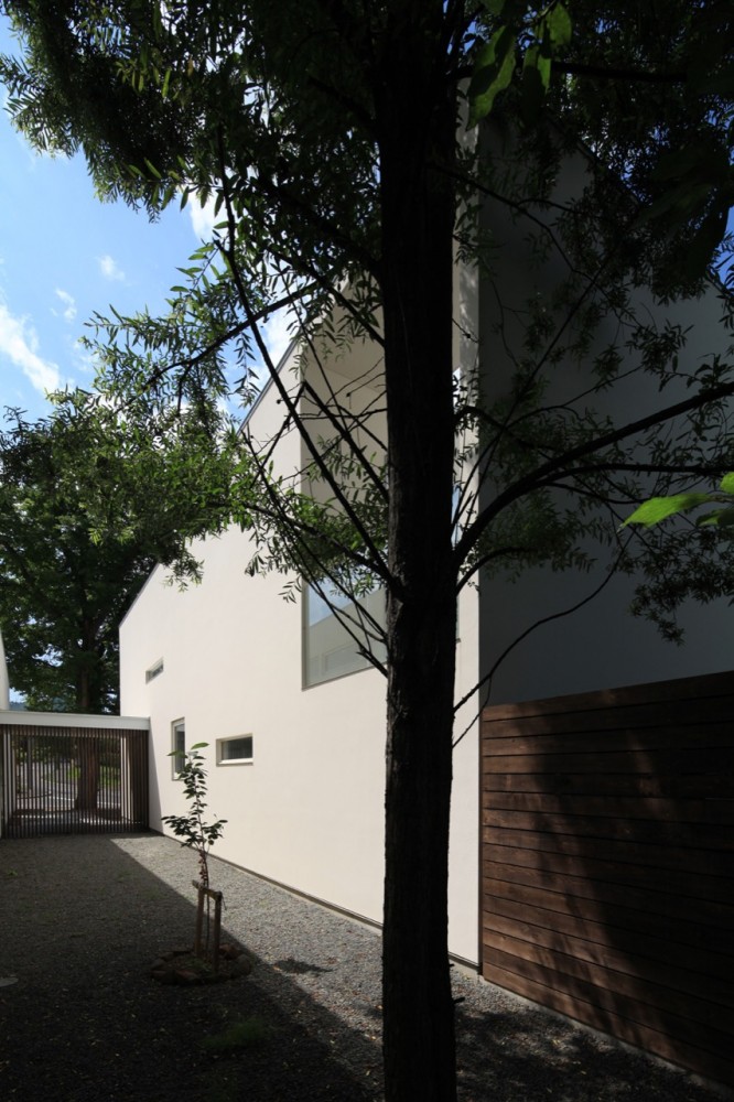 Nakanosawa House / Code Architectural Design