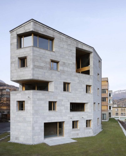 Apartment Building Buff / Pablo Horváth